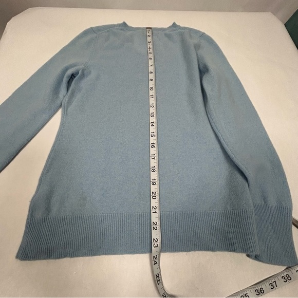 Alex Marie Women’s Cashmere Sky Blue V-Neck Sweater - Picture 10 of 10